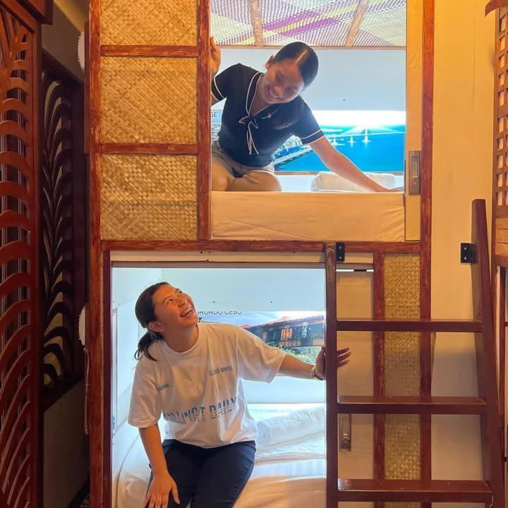 Balai Balai Capsule Hotel 宿务 外观 照片